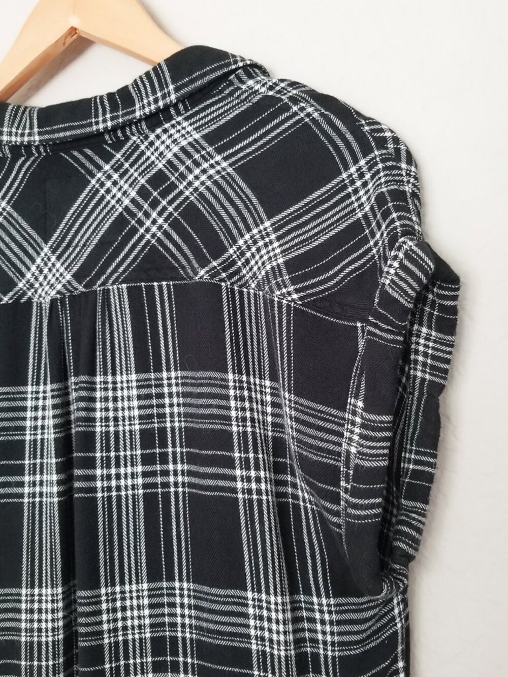 Rails Britt Cap Sleeves Flannel Shirt Button Down Top Black White Size XS $128 - Picture 9 of 15